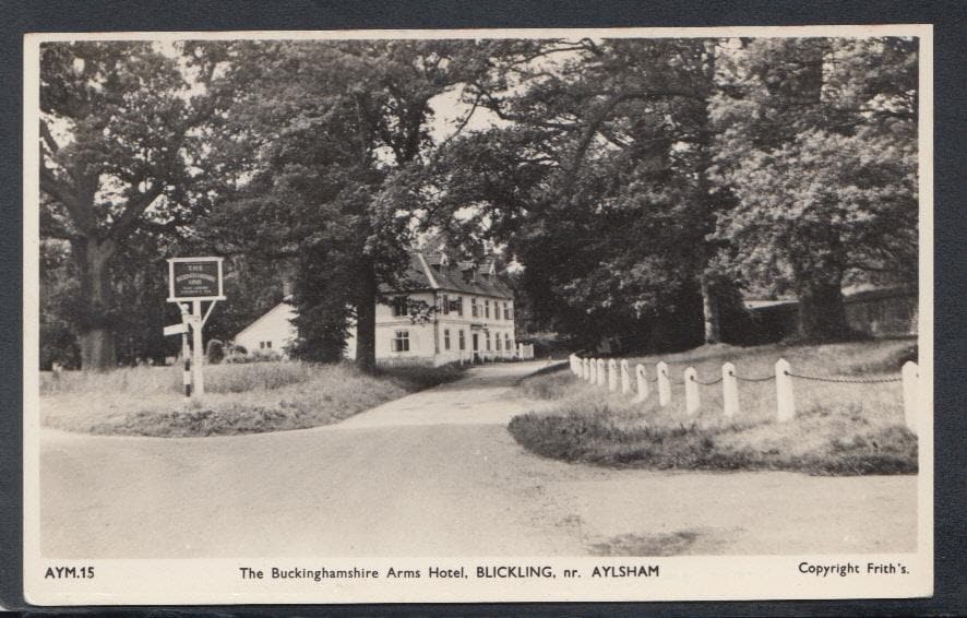 Norfolk Postcard - The Buckinghamshire Arms Hotel, Blickling, Nr Aylsham - Mo’s Postcards 