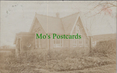 Wales Postcard - Rural School, Welshpool Postmark Ref.RS31286