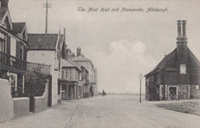 Load image into Gallery viewer, Suffolk Postcard - The Moot Hall and Promenade, Aldeburgh - Mo’s Postcards 
