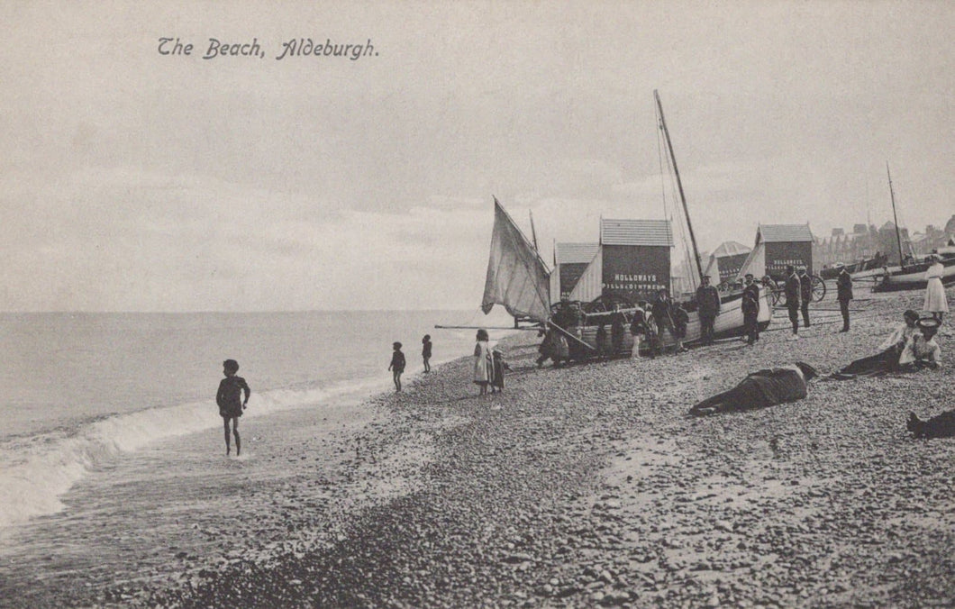 Suffolk Postcard - The Beach, Aldeburgh - Mo’s Postcards 