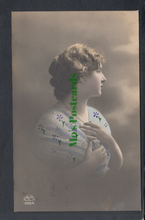 Load image into Gallery viewer, Glamour Postcard - Young Lady Pose
