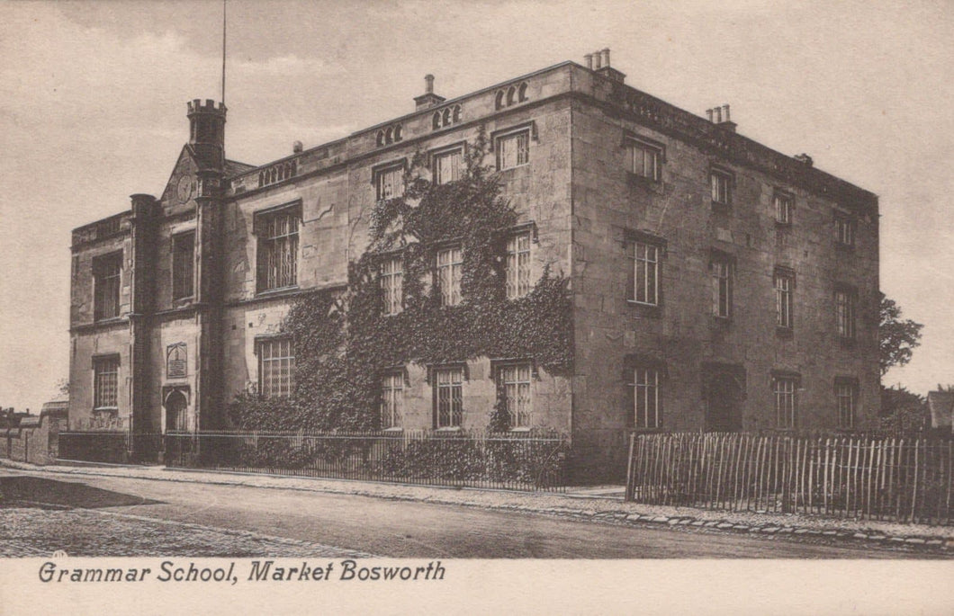 Leicestershire Postcard - Grammar School, Market Bosworth - Mo’s Postcards 