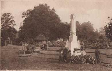Hampshire Postcard - Romsey, War Memorial Park - Mo’s Postcards 
