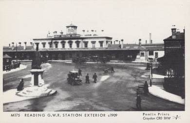 Berkshire Postcard - Reading G.W.R.Station Exterior c1909 - Mo’s Postcards 