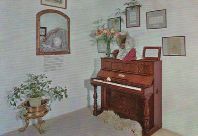 Spain Postcard - Mallorca - Valldemosa - Music - Piano Mallorquin De Chopin - Mo’s Postcards 