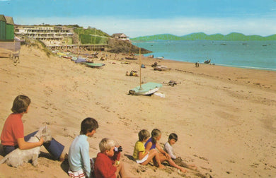Wales Postcard - The Beach, Abersoch, 1977 - Mo’s Postcards 