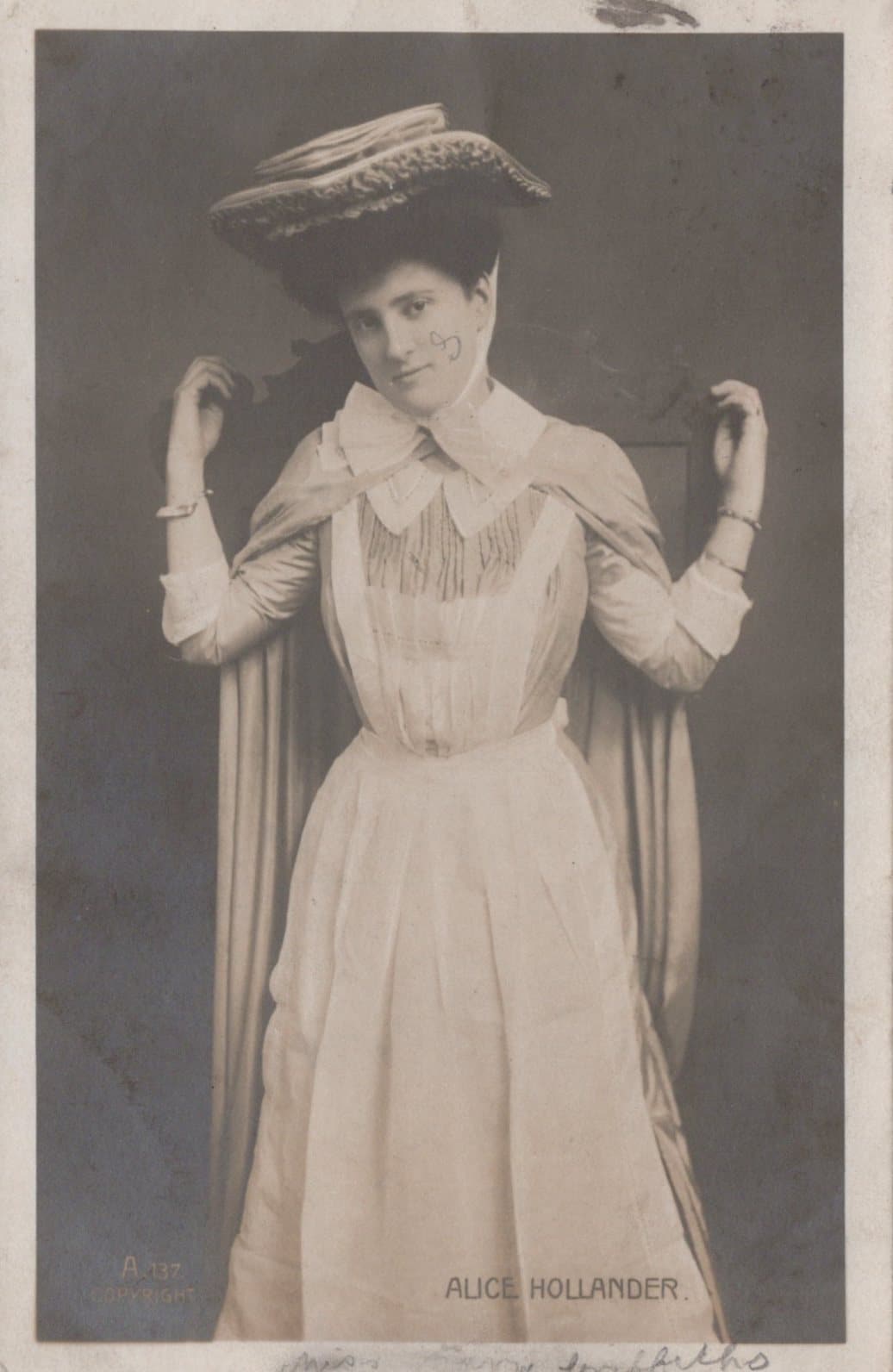 Postcard of Edwardian Actress Alice Hollander