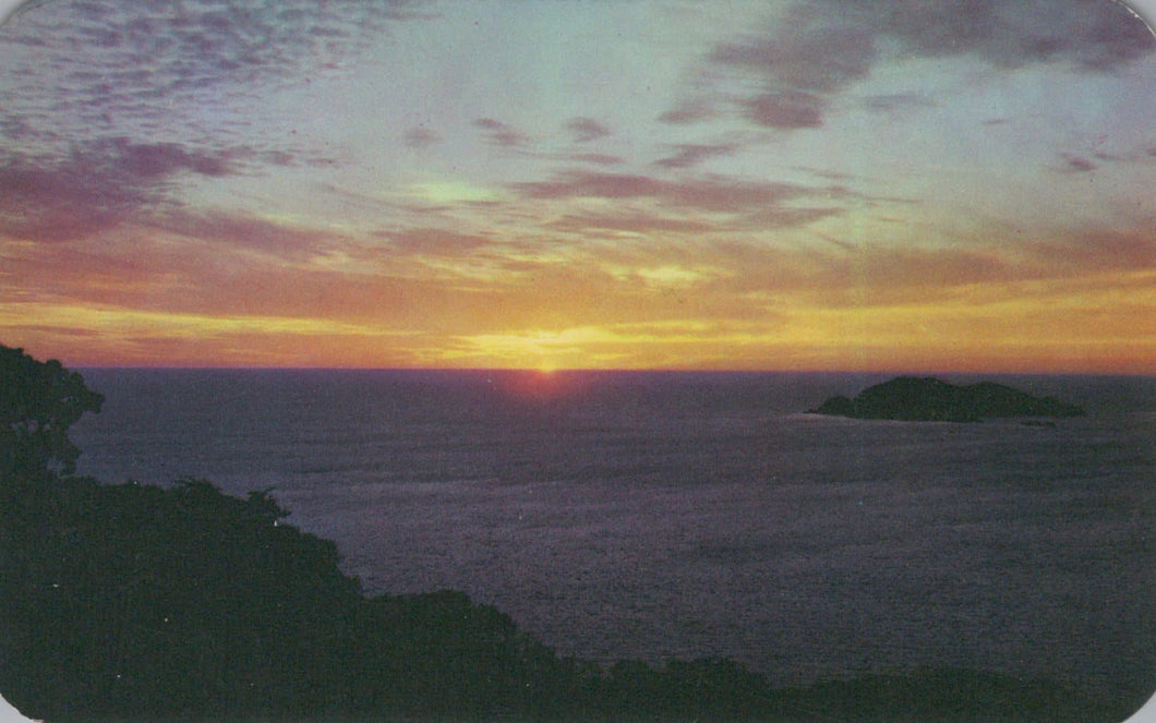 Mexico Postcard - Sundown at Acapulco, Guerrero - Mo’s Postcards 