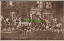 Load image into Gallery viewer, North Cotswold Hounds, Lygon Arms, Broadway
