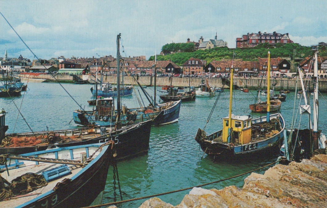 Kent Postcard - The Outer Harbour, Folkestone - Mo’s Postcards 