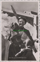Load image into Gallery viewer, Dogs Postcard - Un Sourire Du Gd St Bernard
