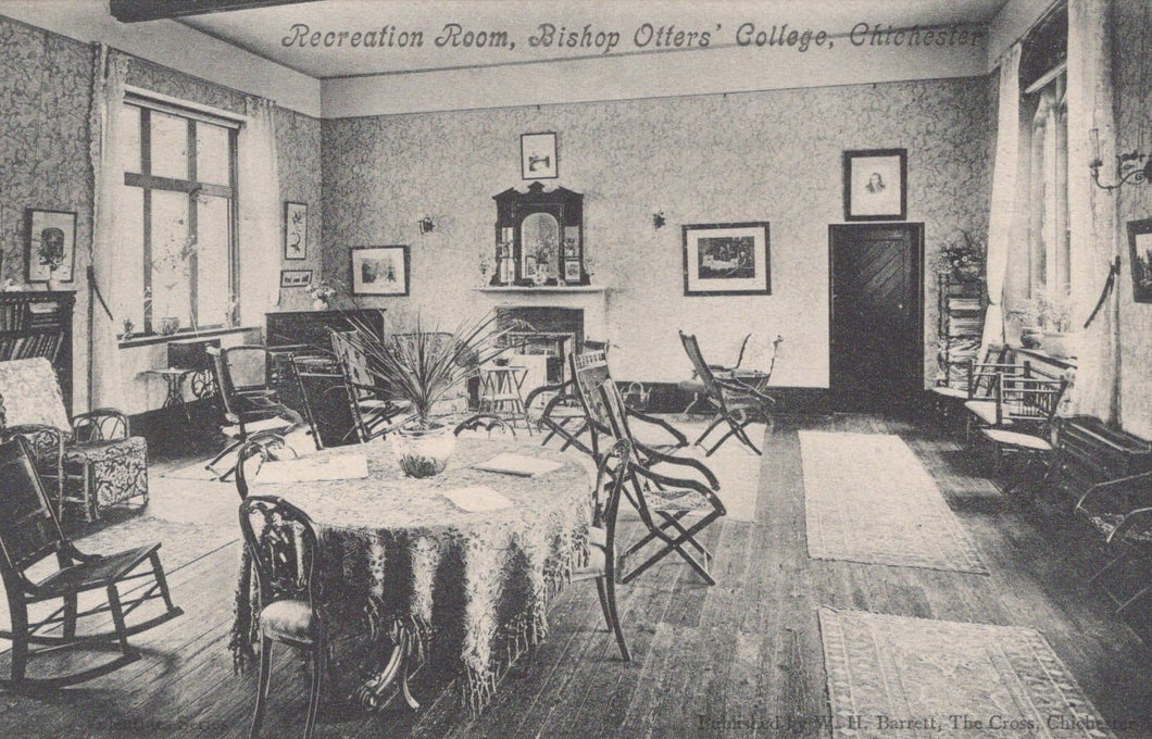 Sussex Postcard - Recreation Room, Bishop Otters' College, Chichester, 1905 - Mo’s Postcards 