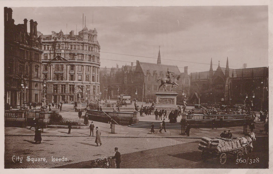 Yorkshire Postcard - City Square, Leeds - Mo’s Postcards 