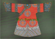 Load image into Gallery viewer, V &amp; A Museum Postcard - Chinese Lady&#39;s Robe
