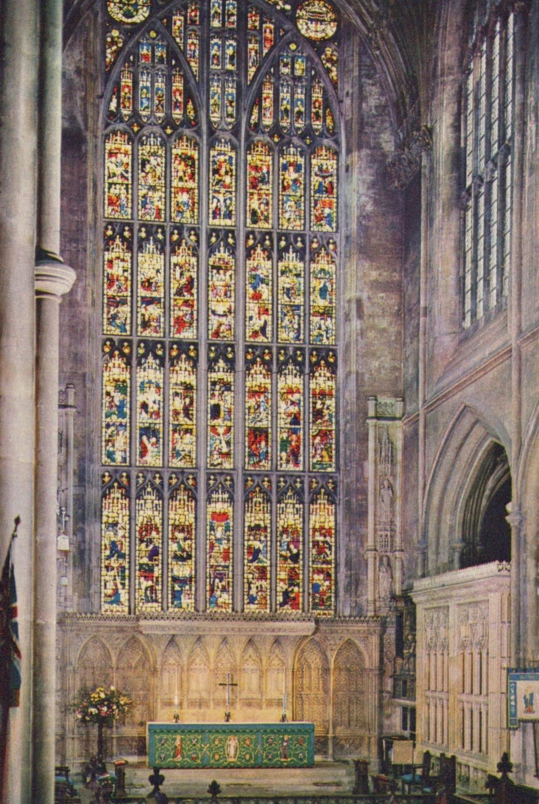 Somerset Postcard - Bath Abbey - The Altar and Great East Window - Mo’s Postcards 
