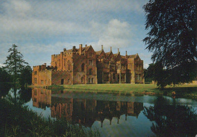 Oxfordshire Postcard - Broughton Castle, Near Banbury - Mo’s Postcards 