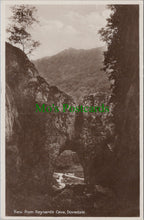 Load image into Gallery viewer, Reynards Cave, Dovedale, Derbyshire
