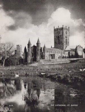 Wales Postcard - The Cathedral, St David's, Pembrokeshire - Mo’s Postcards 